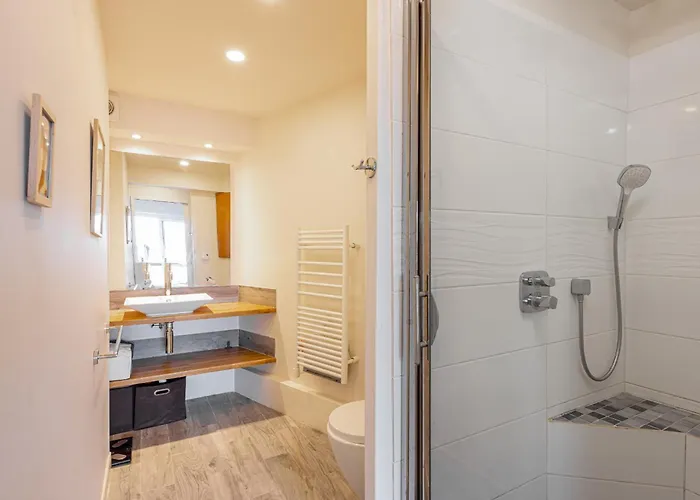 Lejlighed Coastal Escape Keyweek In With Balcony And Parking Biarritz