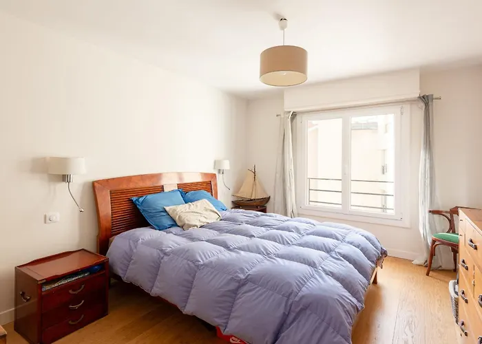 Coastal Escape Keyweek In With Balcony And Parking Апартаменти